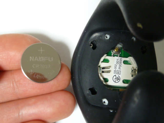 DOCTORAIR・3DスーパーブレードSの腕時計型リモコン電池セット手順