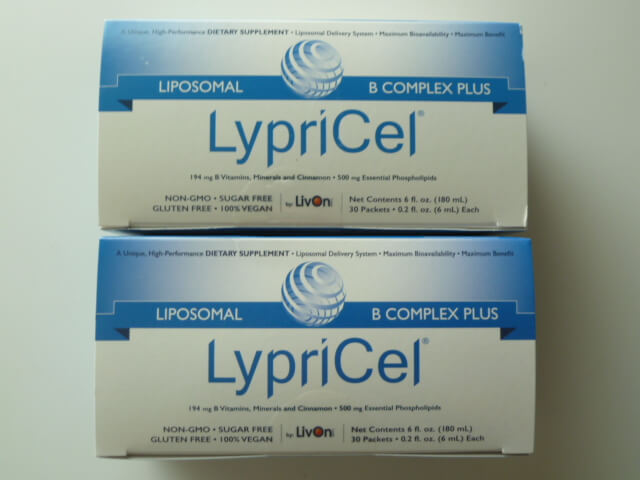 LypricelのリポソームBコンプレックスプラス青色２箱